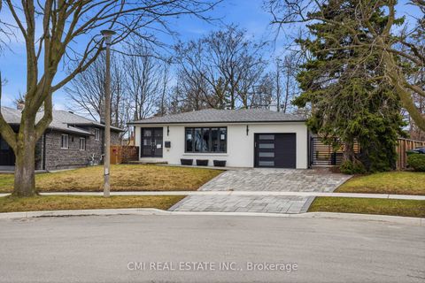 Photo 1 at 23 Logstone Crescent, Morningside, Toronto