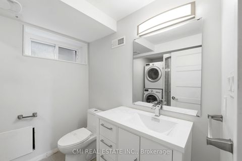 Photo 20 at 23 Logstone Crescent, Morningside, Toronto
