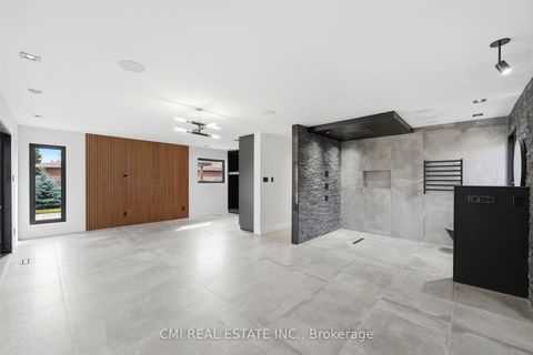 Photo 23 at 23 Logstone Crescent, Morningside, Toronto