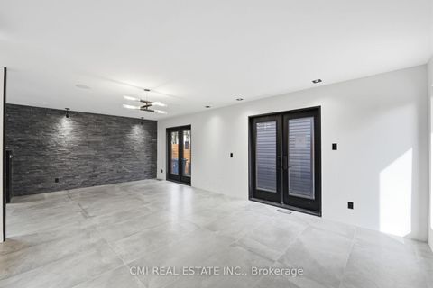 Photo 24 at 23 Logstone Crescent, Morningside, Toronto