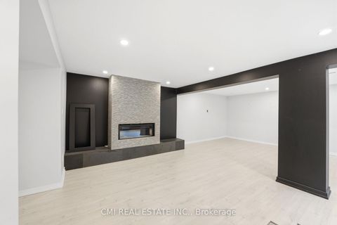 Photo 28 at 23 Logstone Crescent, Morningside, Toronto