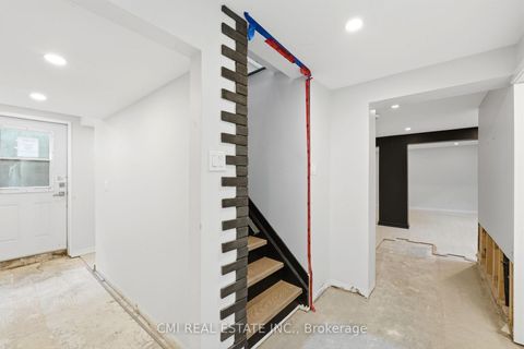 Photo 29 at 23 Logstone Crescent, Morningside, Toronto