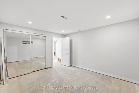 Photo 33 at 23 Logstone Crescent, Morningside, Toronto