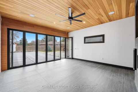 Photo 34 at 23 Logstone Crescent, Morningside, Toronto