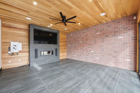Photo 38 at 23 Logstone Crescent, Morningside, Toronto