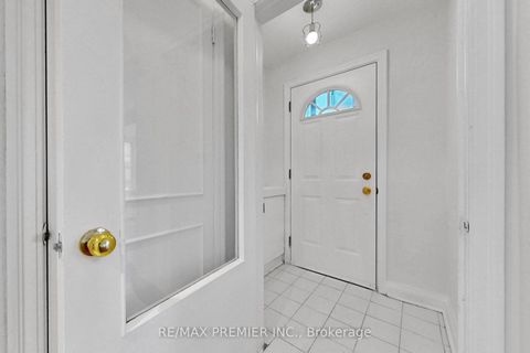 Photo 3 at 89 Burncrest Drive, Nortown, Toronto