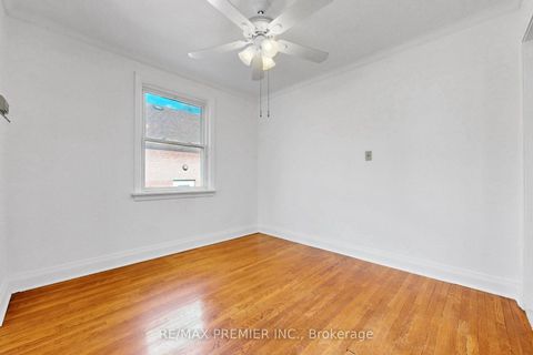 Photo 9 at 89 Burncrest Drive, Nortown, Toronto