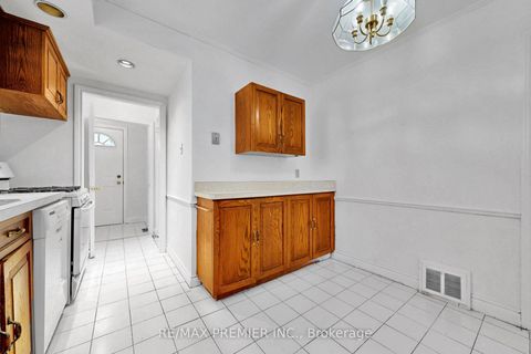 Photo 14 at 89 Burncrest Drive, Nortown, Toronto