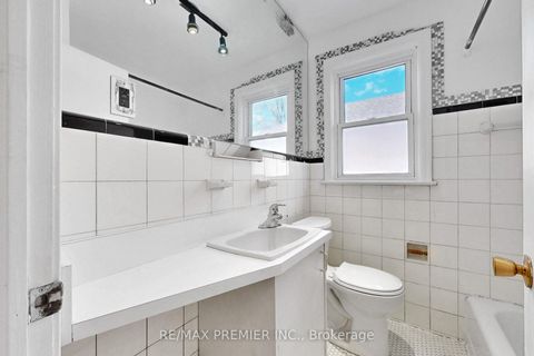 Photo 20 at 89 Burncrest Drive, Nortown, Toronto