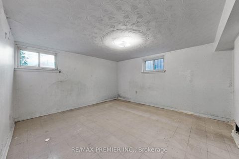 Photo 35 at 89 Burncrest Drive, Nortown, Toronto