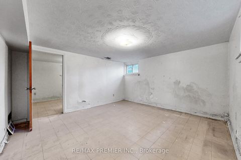 Photo 36 at 89 Burncrest Drive, Nortown, Toronto