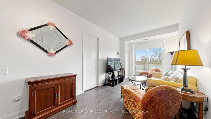 Photo 4 at 534 - 25 Adra Grado Way, Bayview Village, Toronto
