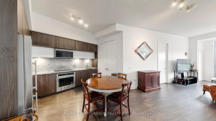 Photo 5 at 534 - 25 Adra Grado Way, Bayview Village, Toronto