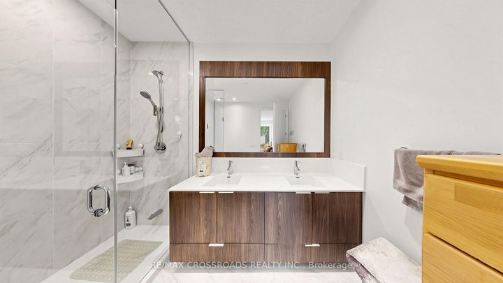 Photo 16 at 534 - 25 Adra Grado Way, Bayview Village, Toronto