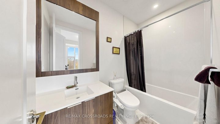 Photo 17 at 534 - 25 Adra Grado Way, Bayview Village, Toronto