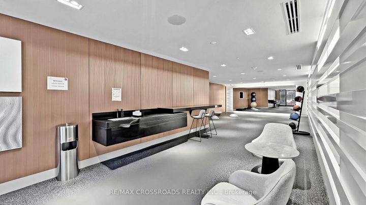 Photo 32 at 534 - 25 Adra Grado Way, Bayview Village, Toronto