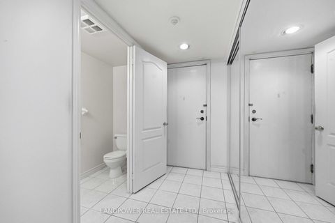 Photo 6 at 801 - 265 Ridley Boulevard, Nortown, Toronto