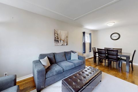 Photo 4 at 24 Braeburn Avenue, Humber Heights, Toronto