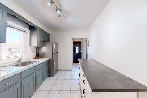 Photo 9 at 24 Braeburn Avenue, Humber Heights, Toronto
