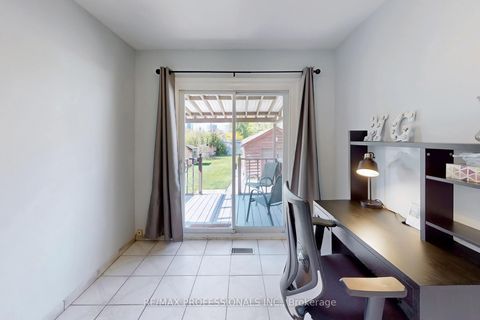 Photo 18 at 24 Braeburn Avenue, Humber Heights, Toronto