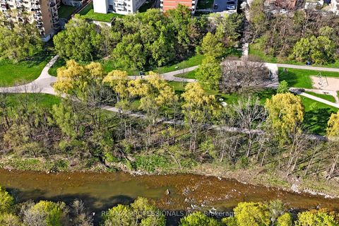 Photo 36 at 24 Braeburn Avenue, Humber Heights, Toronto