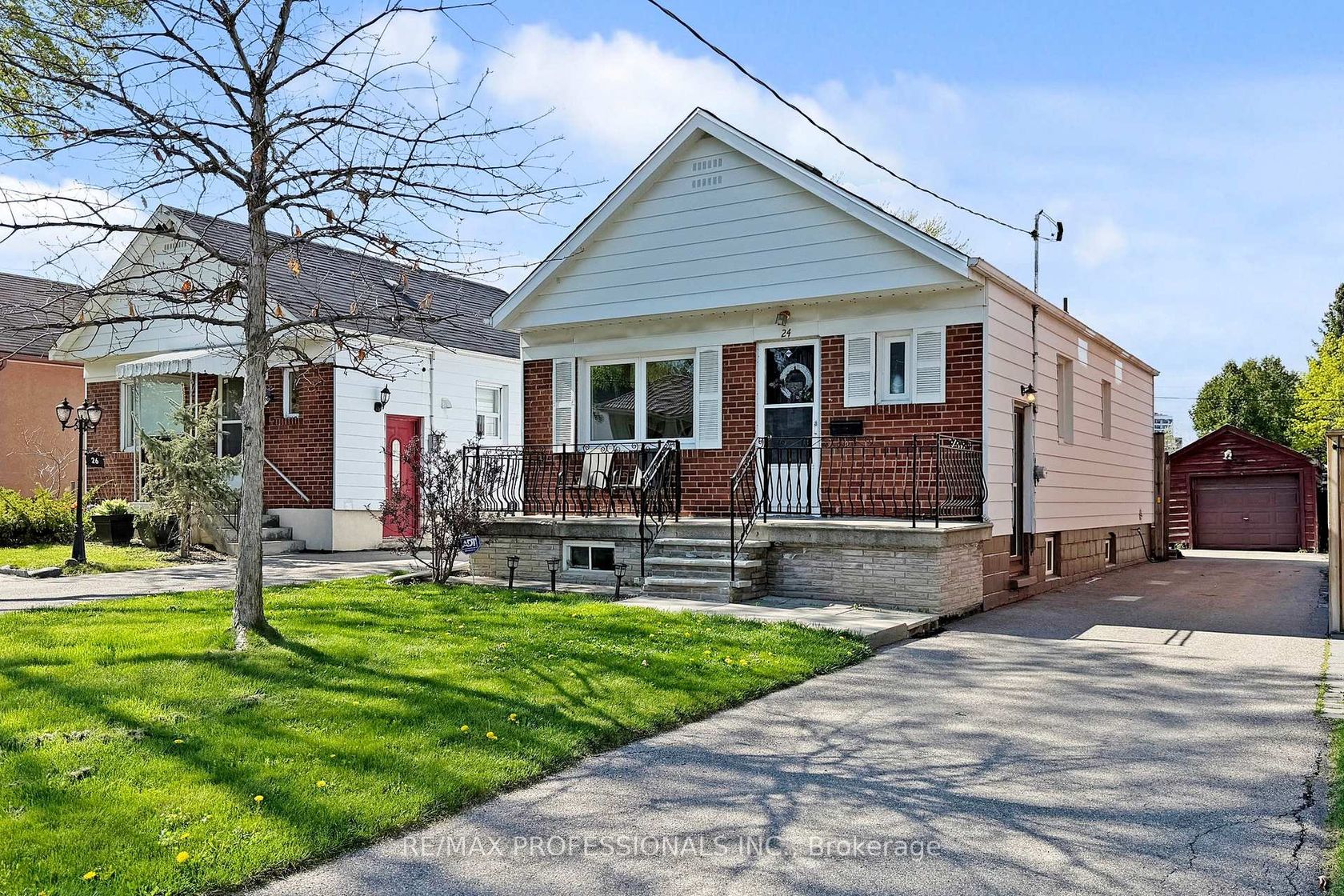 24 Braeburn Avenue, Humber Heights, Toronto 