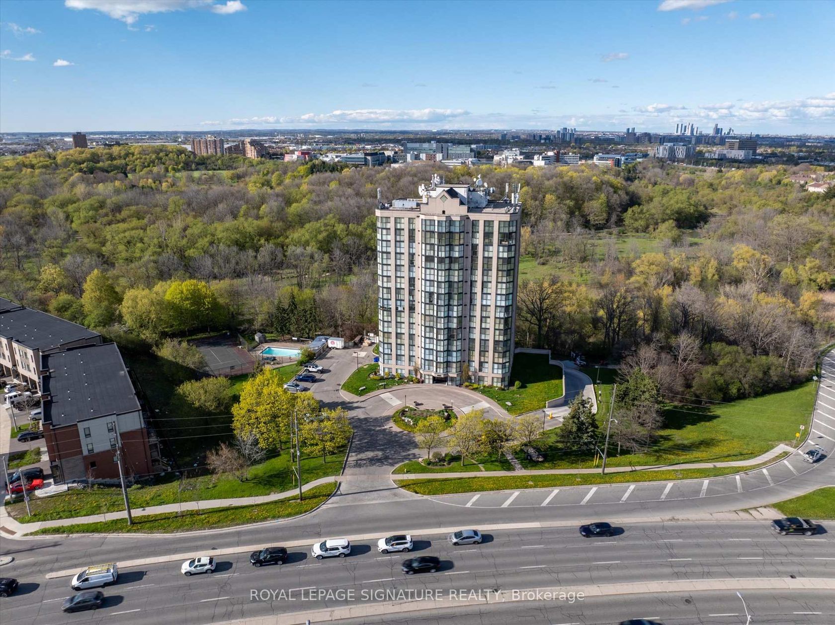403 - 600 Rexdale Boulevard, Clairville, Toronto photo 5