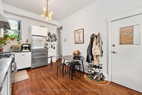 Photo 7 at 261 Ossington Avenue, Bellwoods, Toronto