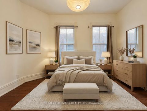 Photo 8 at 261 Ossington Avenue, Bellwoods, Toronto