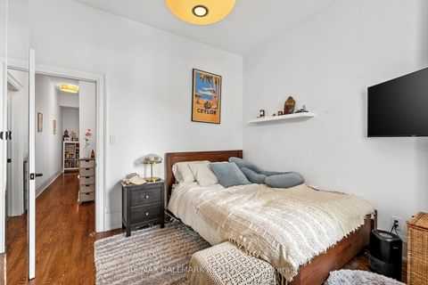 Photo 10 at 261 Ossington Avenue, Bellwoods, Toronto