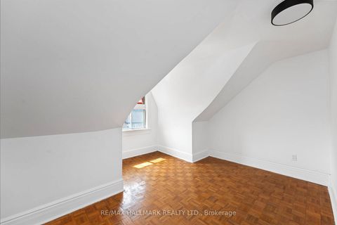 Photo 29 at 261 Ossington Avenue, Bellwoods, Toronto