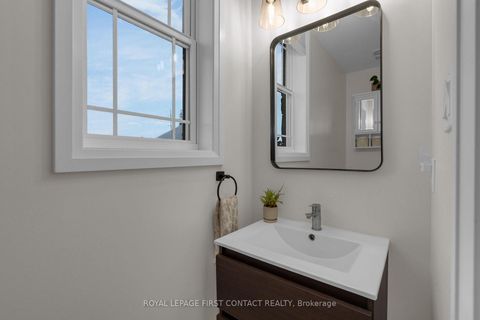 Photo 3 at 21 - 376 Blake Street, Codrington, Barrie