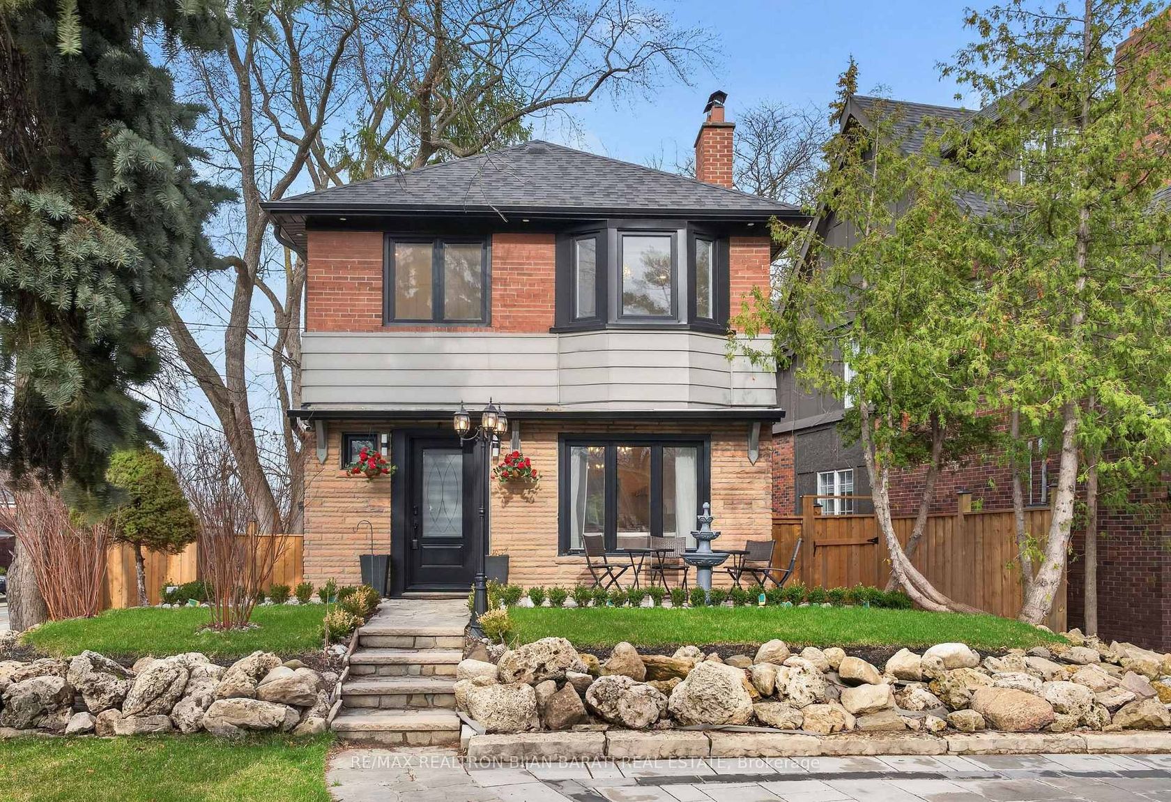 1 Wanless Crescent, Lawrence Park South, Toronto 