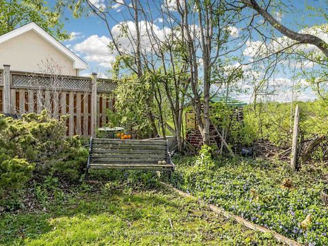 Photo 17 at 22 Longbridge Road, Uplands, Vaughan