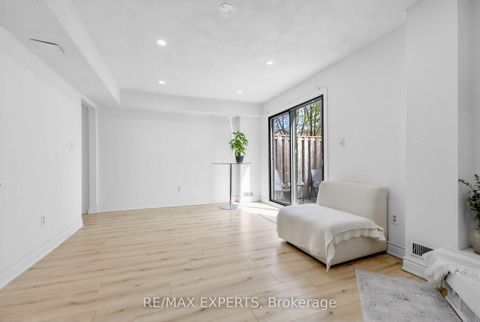 Photo 8 at 21 Maple Branch Path, The Westway, Toronto