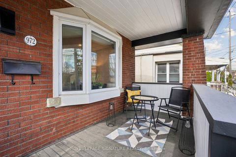 Photo 4 at 972 Cosburn Avenue, Lumsden, Toronto