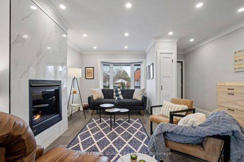 Photo 9 at 972 Cosburn Avenue, Lumsden, Toronto