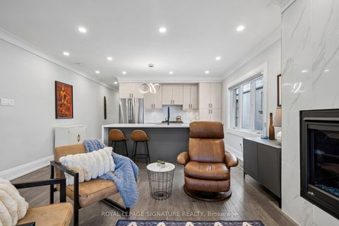 Photo 12 at 972 Cosburn Avenue, Lumsden, Toronto