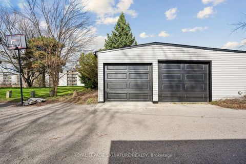 Photo 44 at 972 Cosburn Avenue, Lumsden, Toronto