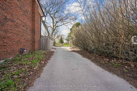 Photo 45 at 972 Cosburn Avenue, Lumsden, Toronto