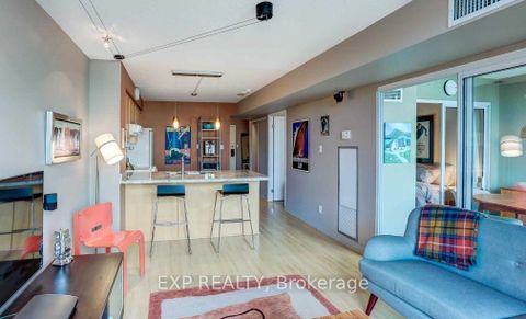 Photo 3 at 306 - 650 Queens Quay W, Niagara, Toronto