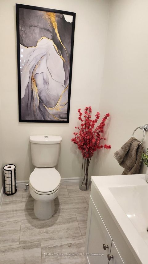 Photo 34 at 228 Lake Drive, Historic Lakeshore Communities, Georgina