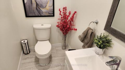 Photo 35 at 228 Lake Drive, Historic Lakeshore Communities, Georgina