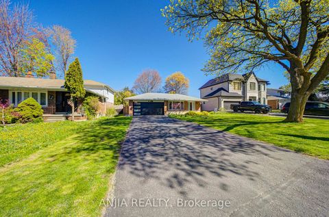 Photo 1 at 80 Southdale Drive, Bullock, Markham