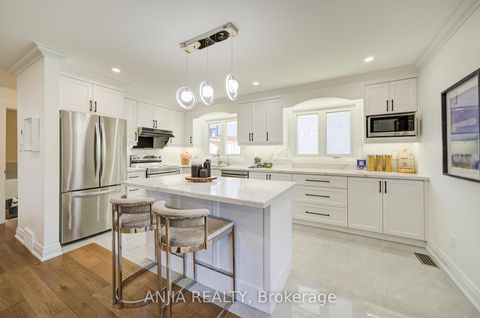 Photo 18 at 80 Southdale Drive, Bullock, Markham