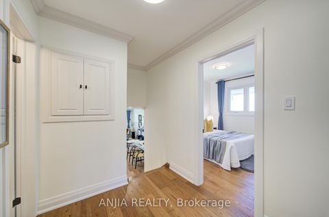 Photo 24 at 80 Southdale Drive, Bullock, Markham