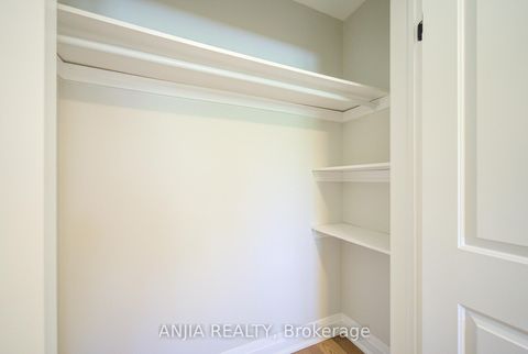 Photo 31 at 80 Southdale Drive, Bullock, Markham