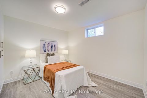 Photo 41 at 80 Southdale Drive, Bullock, Markham