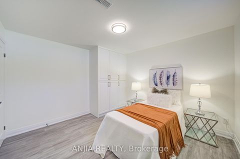Photo 42 at 80 Southdale Drive, Bullock, Markham