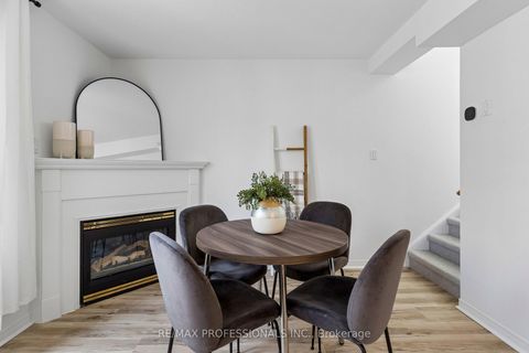 Photo 8 at 2010 - 12 Sudbury Street, Niagara, Toronto